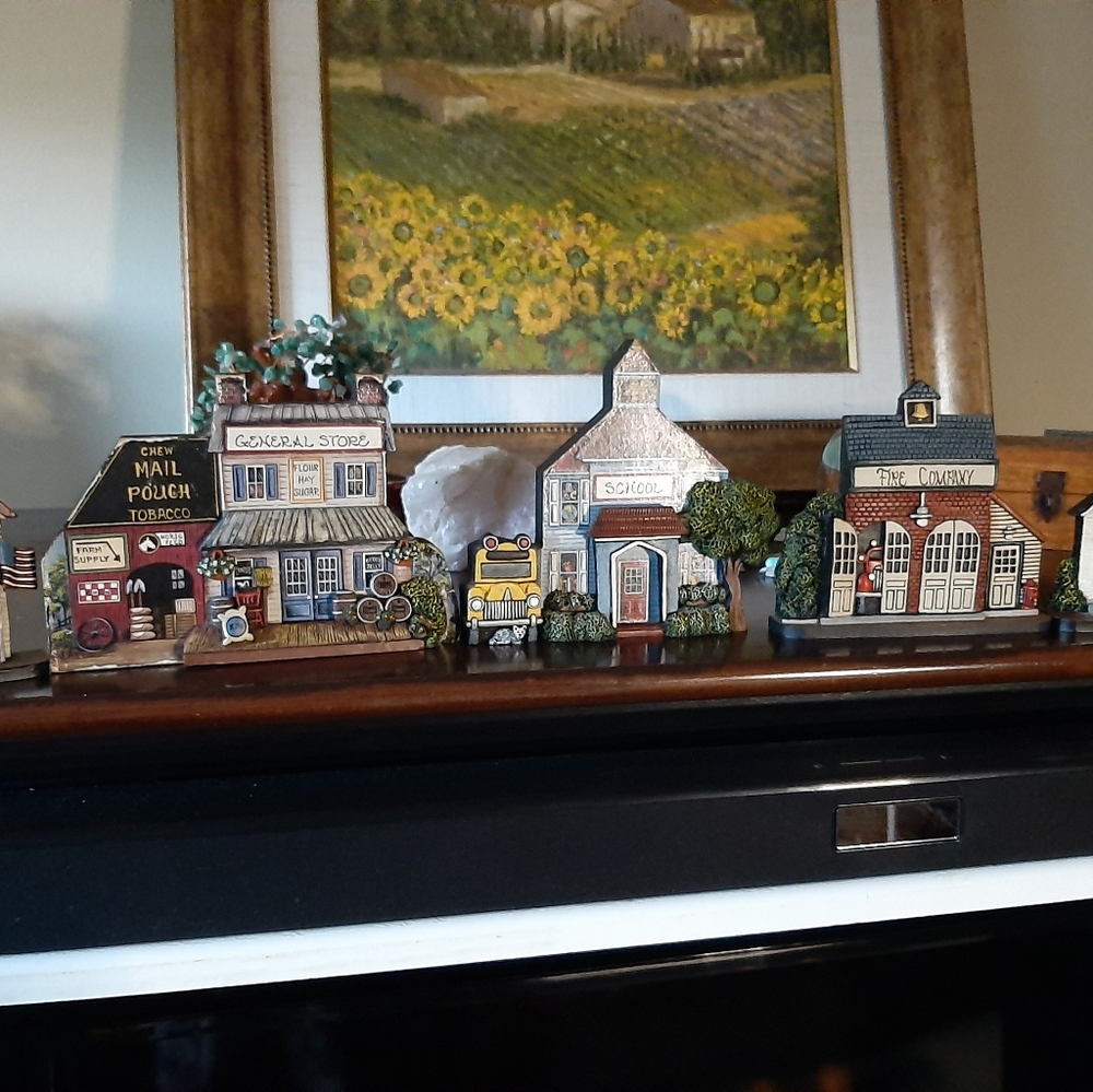 Brandywine Shelf Sitters Lot